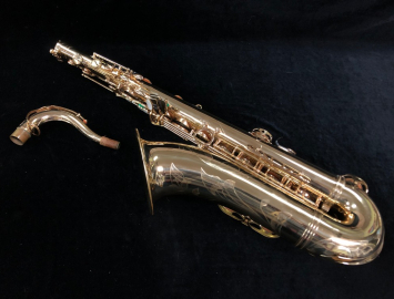 Photo Early Selmer Paris Super Action 80 Series II in Gold Lacquer, Serial #433588